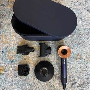 Dyson Supersonic (Prussian Blue/Rich Copper)